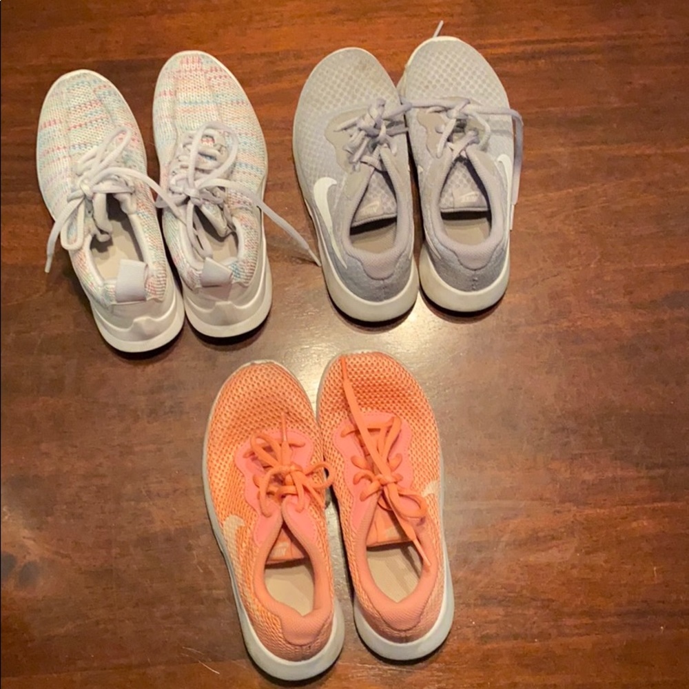 Girls Nike Sneakers lot 13.5/1